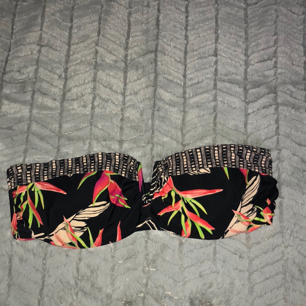 Athleta Bikini Top